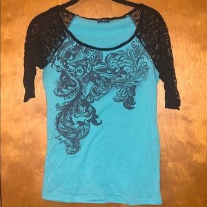 Daytrip Lace 3/4 Sleeve Shirt